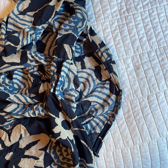 Boden lightweight summer dress size 4 - Picture 5 of 5